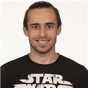 Artista aficionado, matriculado en bachillerato de arte, ciclo formativo superior de comic y estudiante de diseño grafico